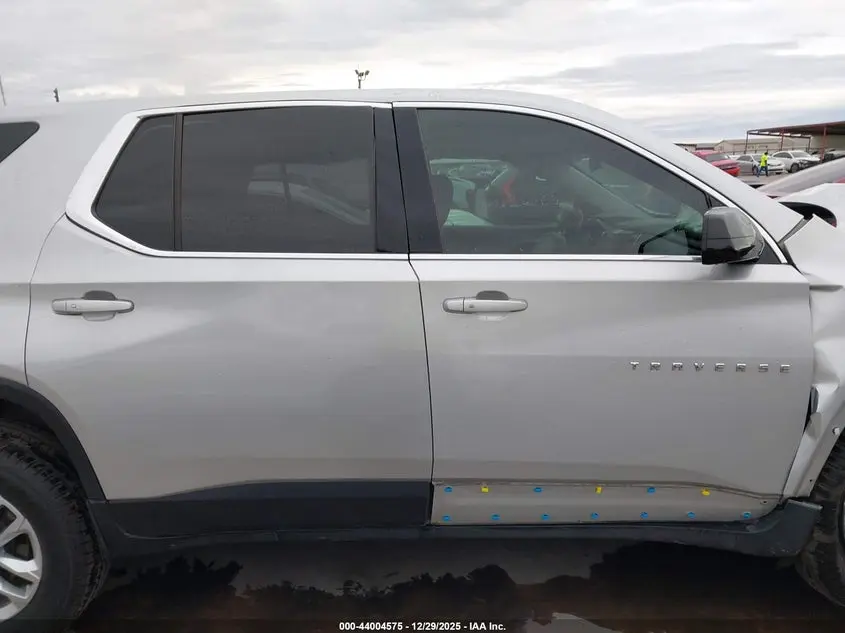 2019 CHEVROLET TRAVERSE LS