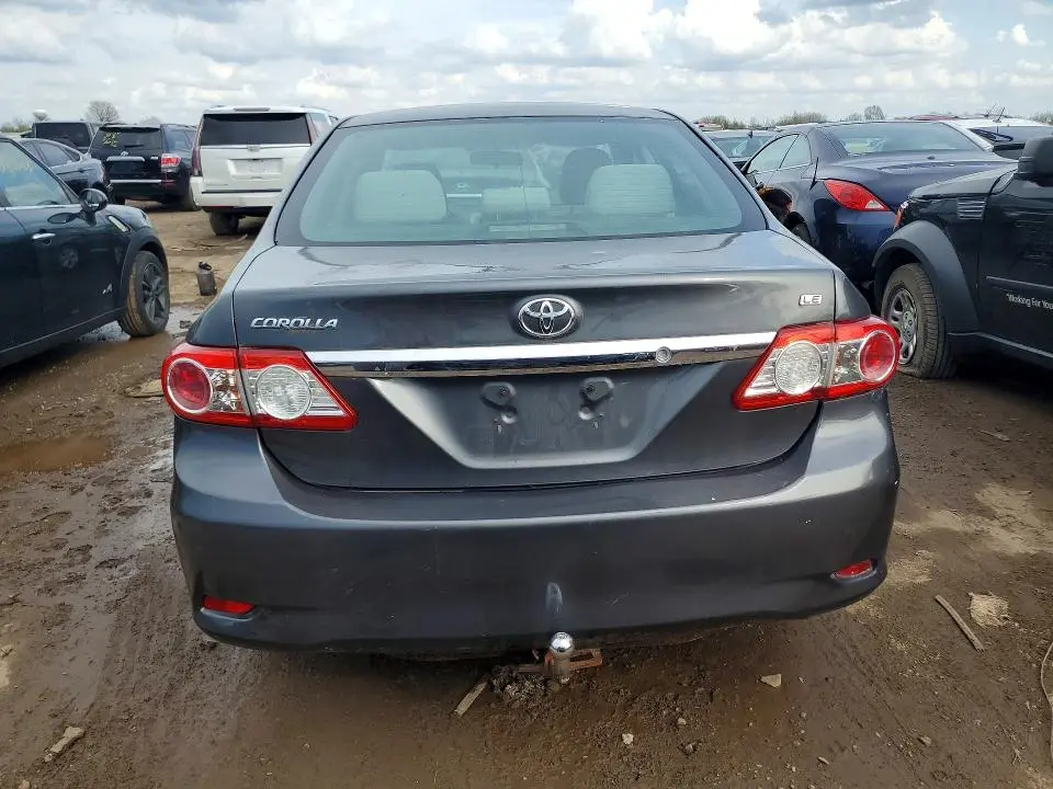 2013 TOYOTA COROLLA LE  