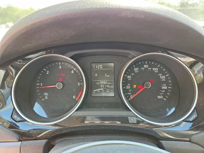 2015 VOLKSWAGEN JETTA TDI  