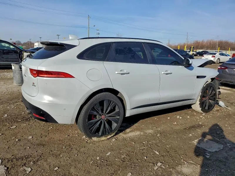 2017 JAGUAR F-PACE S  