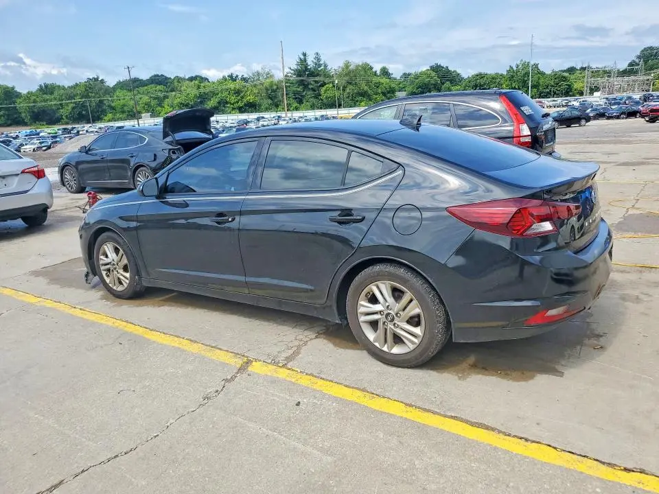 2020 HYUNDAI ELANTRA SEL  