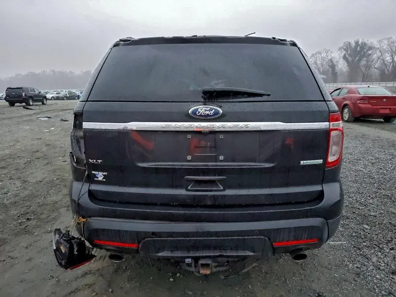 2013 FORD EXPLORER XLT  