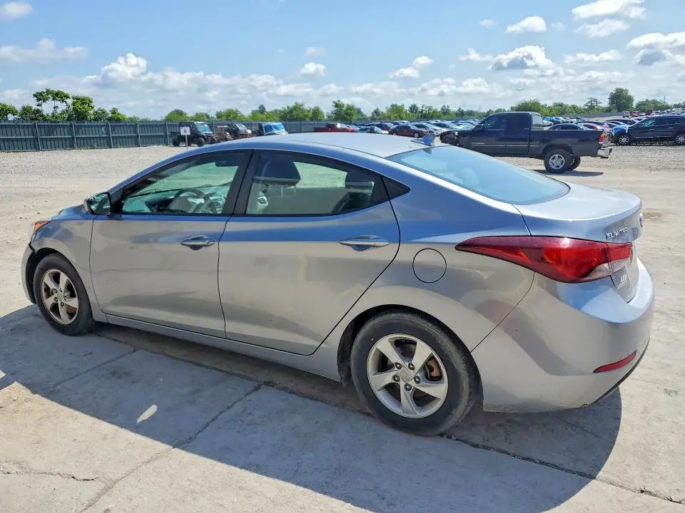 2015 HYUNDAI ELANTRA SE  