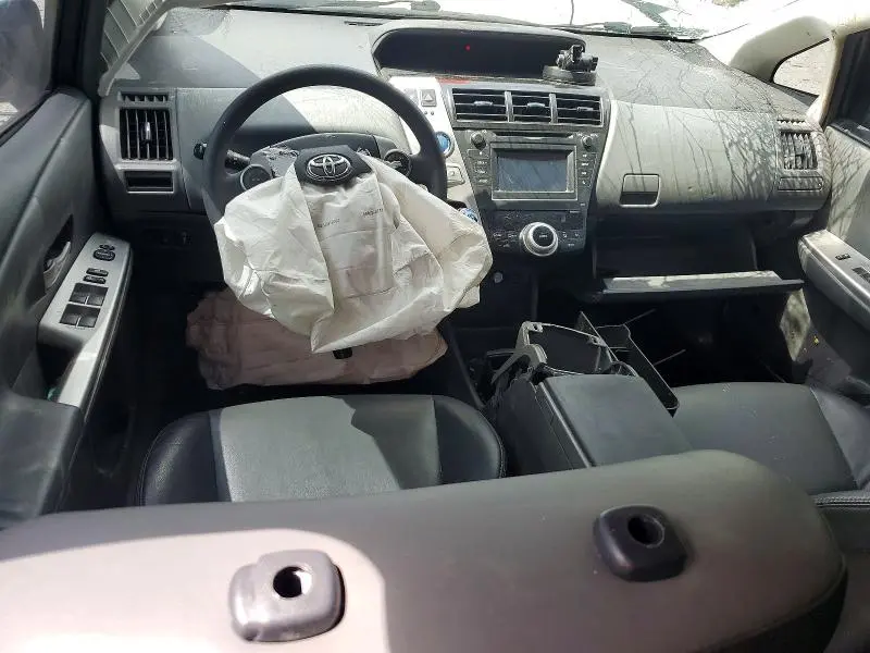 2012 TOYOTA PRIUS V FIVE  