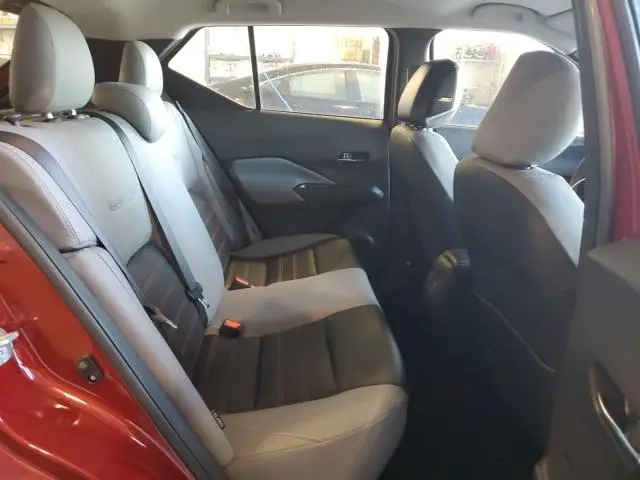 2023 NISSAN KICKS SR  