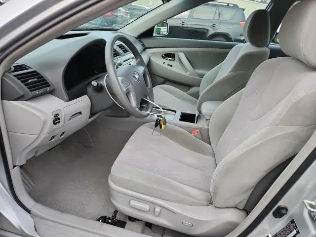 2010 TOYOTA CAMRY BASE  