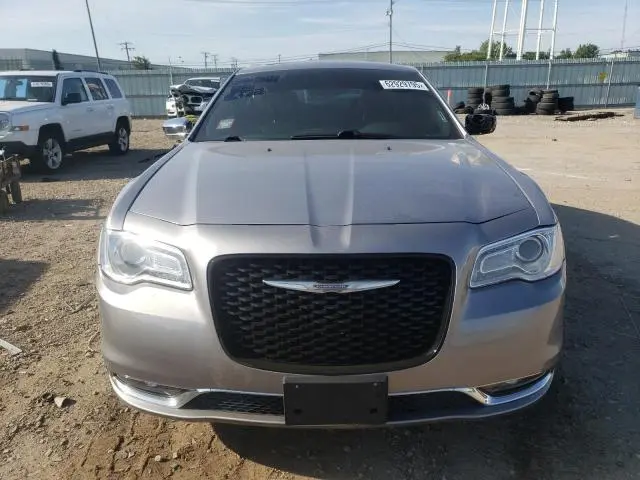 2016 CHRYSLER 300C   