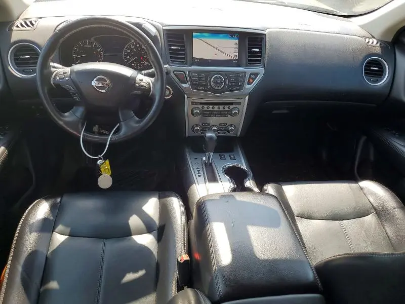 2020 NISSAN PATHFINDER SL  