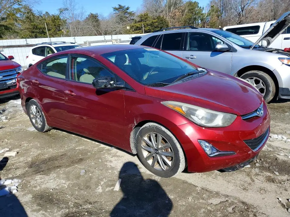 2014 HYUNDAI ELANTRA SE  