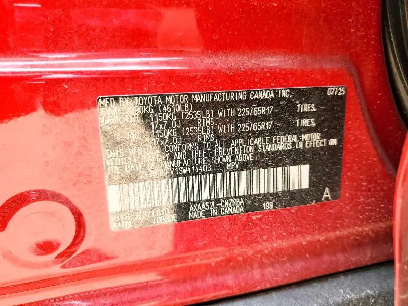 2025 TOYOTA RAV4 XLE  