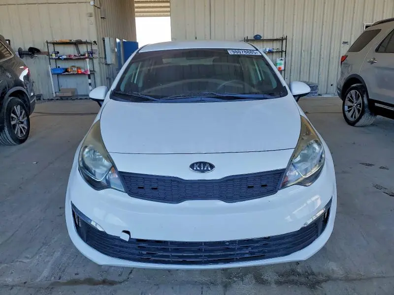 2016 KIA RIO LX  
