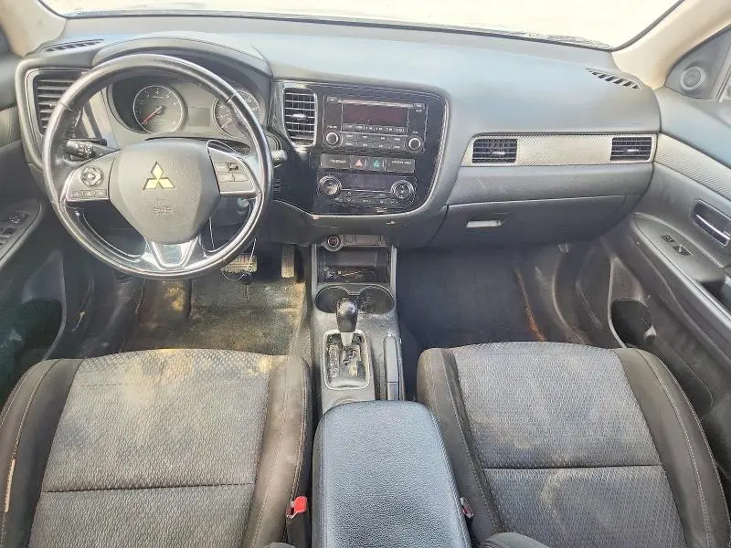 2016 MITSUBISHI OUTLANDER ES  