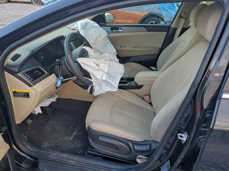 2017 HYUNDAI SONATA SE  