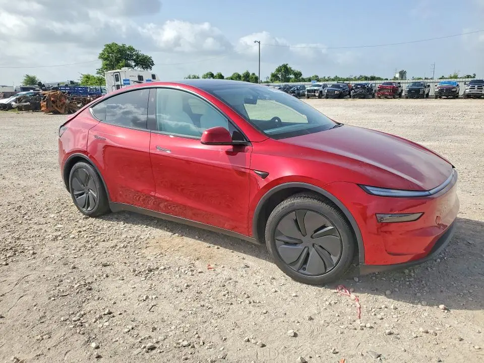 2026 TESLA MODEL Y   