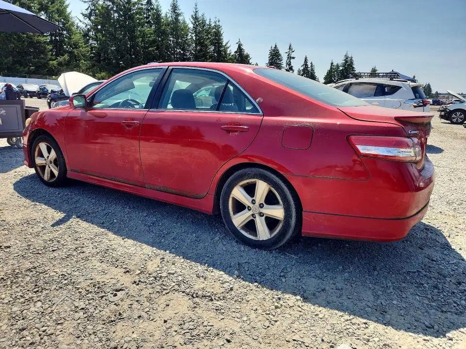 2010 TOYOTA CAMRY SE  