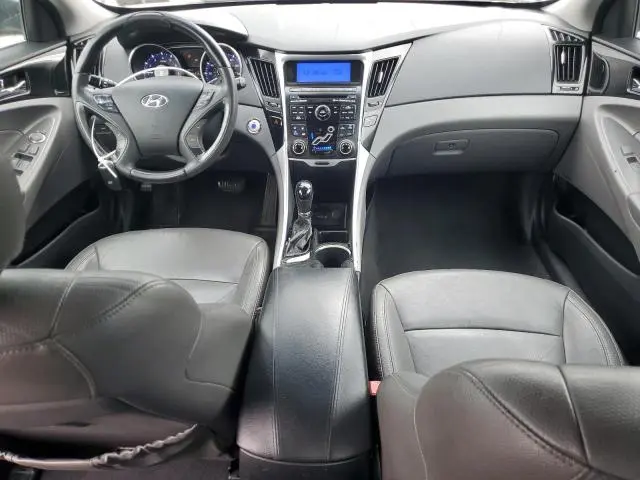2011 HYUNDAI SONATA SE  