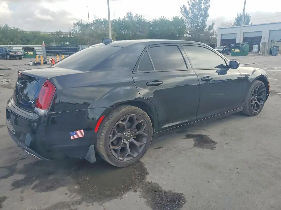 2019 CHRYSLER 300 TOURING  