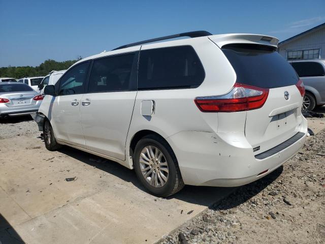 2016 TOYOTA SIENNA XLE