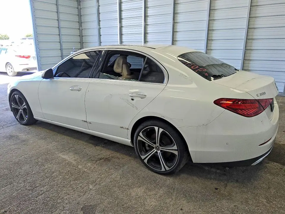 2024 MERCEDES-BENZ C 300  