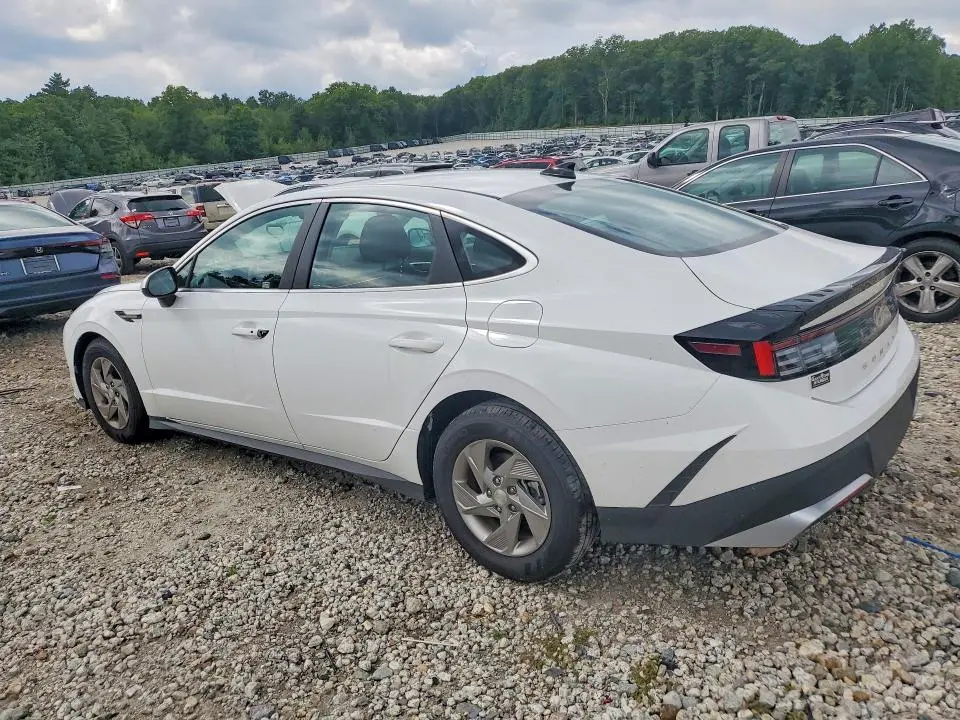 2026 HYUNDAI SONATA SE  