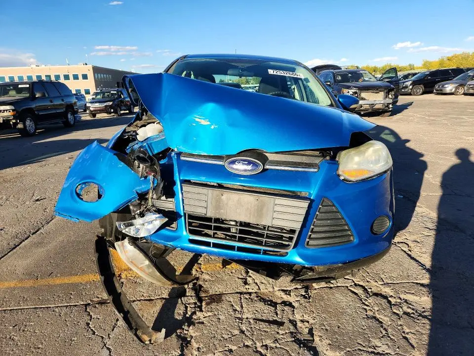 2014 FORD FOCUS SE  
