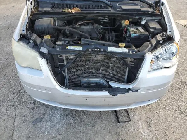 2010 CHRYSLER TOWN & COUNTRY TOURING  