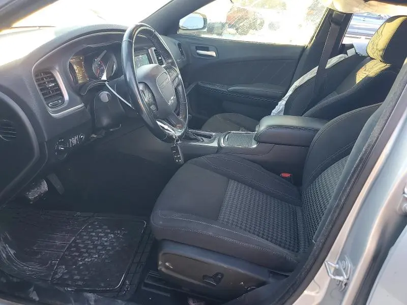 2020 DODGE CHARGER SXT  