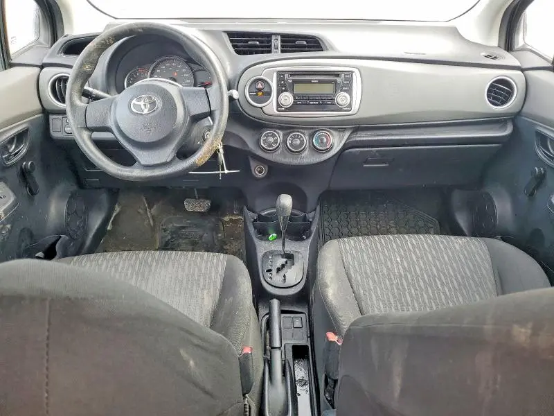 2014 TOYOTA YARIS 5-DOOR L  