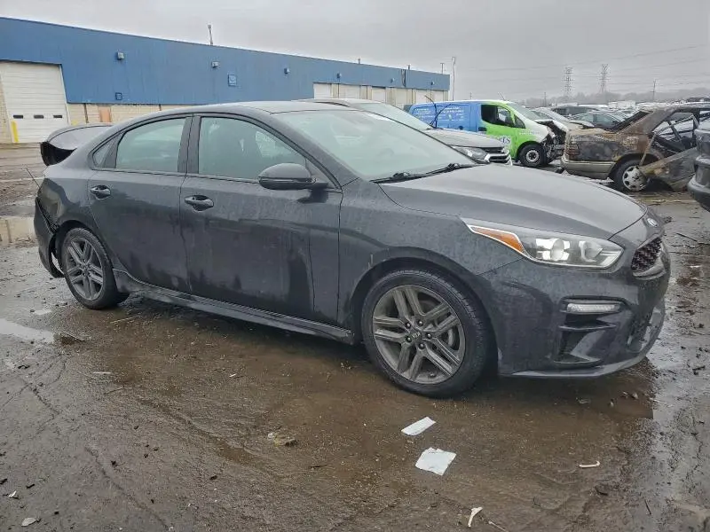 2021 KIA FORTE GT LINE  
