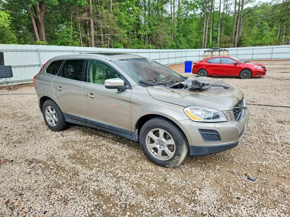 2012 VOLVO XC60 3.2  