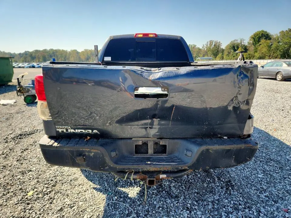 2010 TOYOTA TUNDRA DOUBLE CAB SR5  