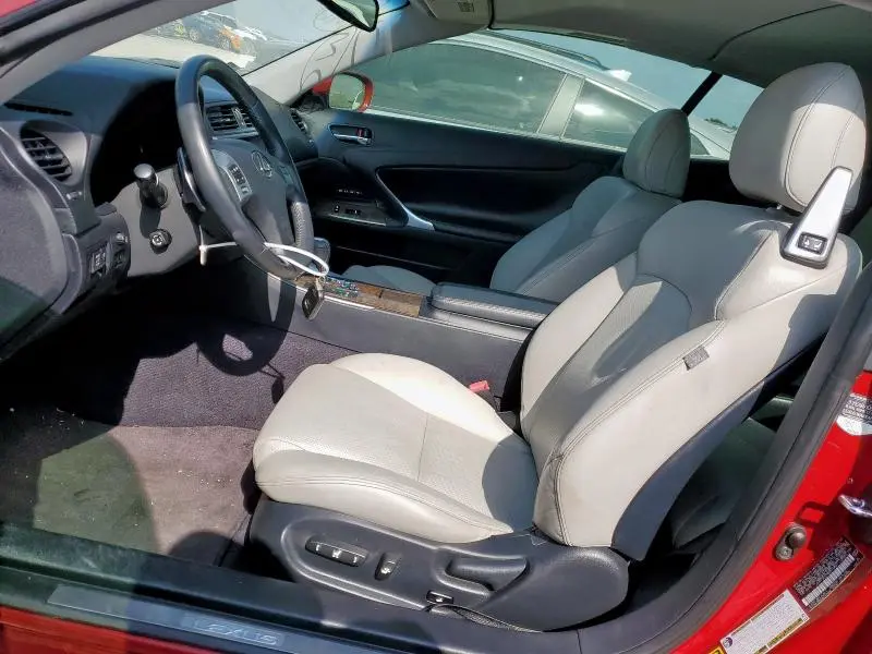 2011 LEXUS IS 250  