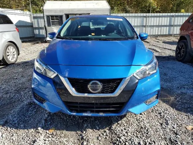 2022 NISSAN VERSA SV  
