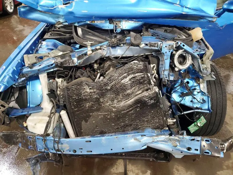 2015 DODGE CHALLENGER SXT PLUS  