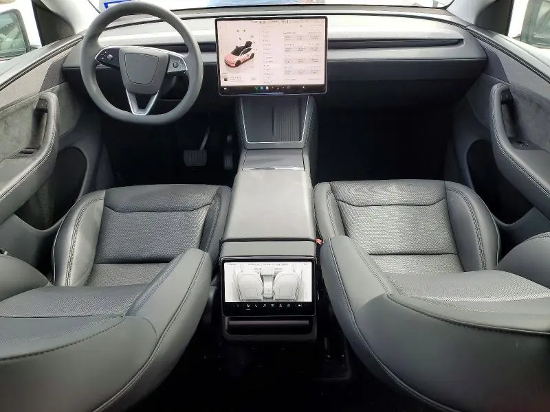 2026 TESLA MODEL Y   
