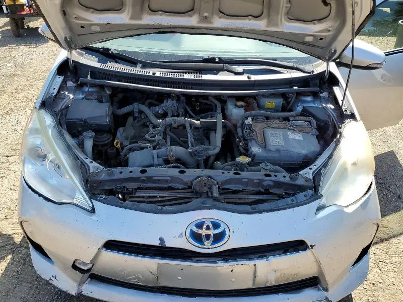 2013 TOYOTA PRIUS C ONE  