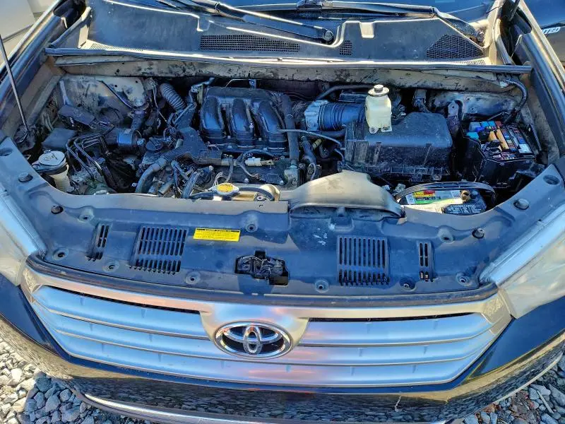 2013 TOYOTA HIGHLANDER LIMITED  