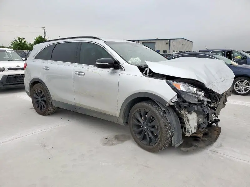 2020 KIA SORENTO S  