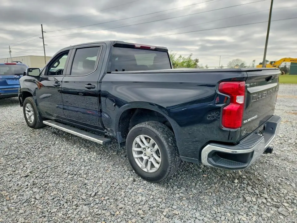 2023 CHEVROLET SILVERADO C1500 LT  