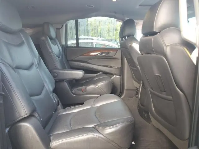 2019 CADILLAC ESCALADE ESV LUXURY  