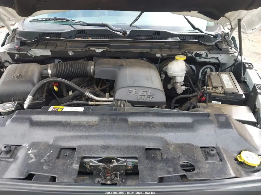 2018 RAM 1500 TRADESMAN  4X2 8' BOX