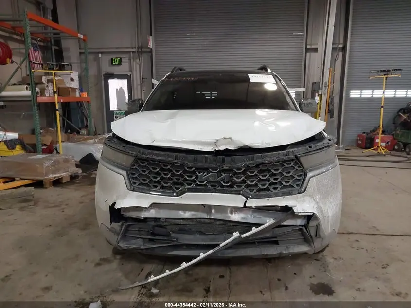 2022 KIA SORENTO X-LINE S