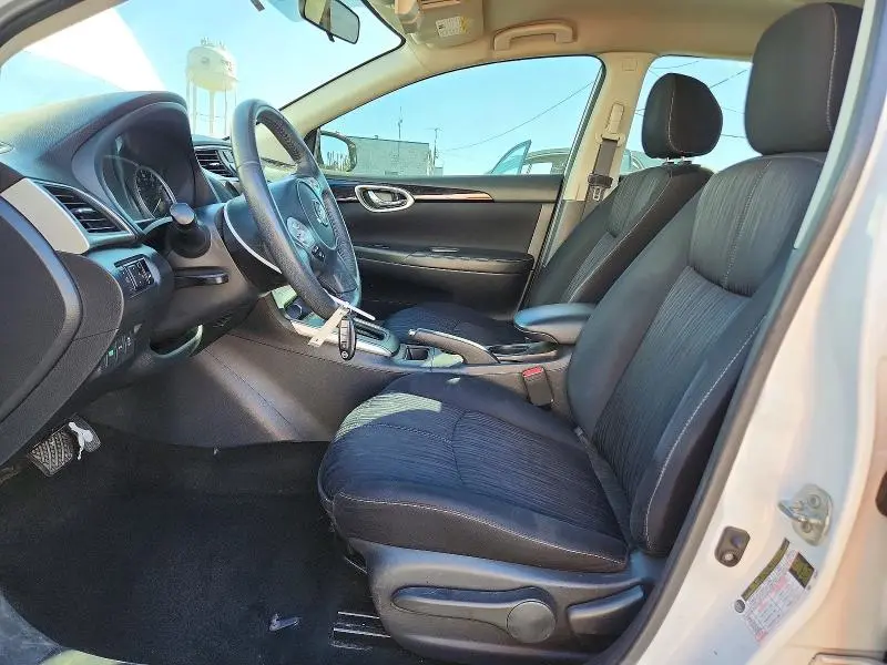 2016 NISSAN SENTRA SV  