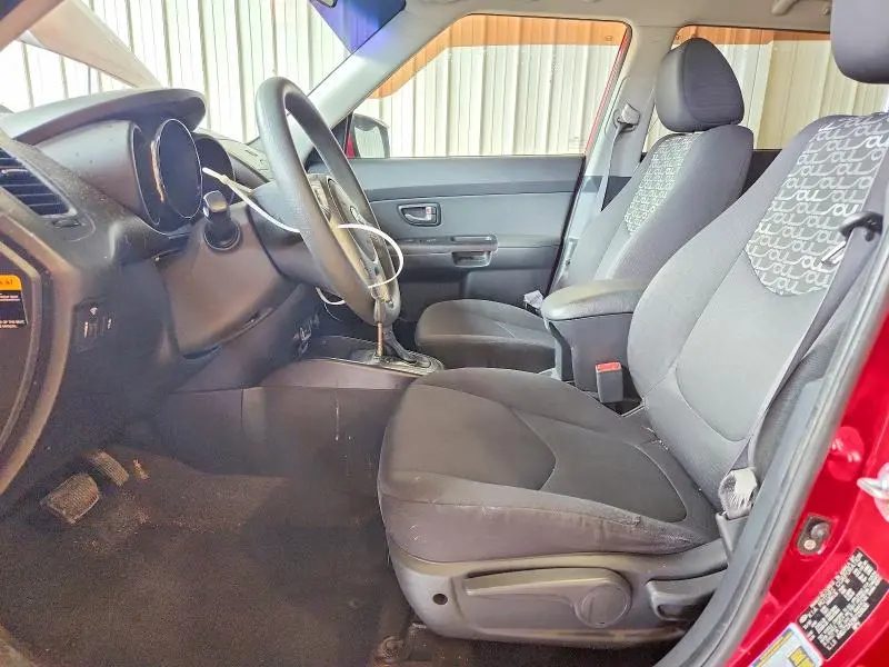 2011 KIA SOUL +  