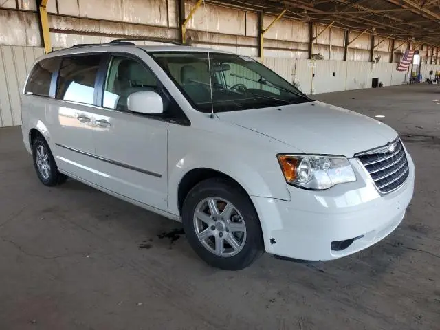2010 CHRYSLER TOWN & COUNTRY TOURING  