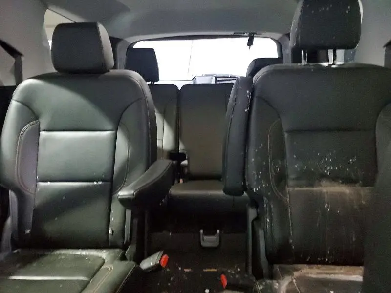 2021 CHEVROLET TRAVERSE LT  