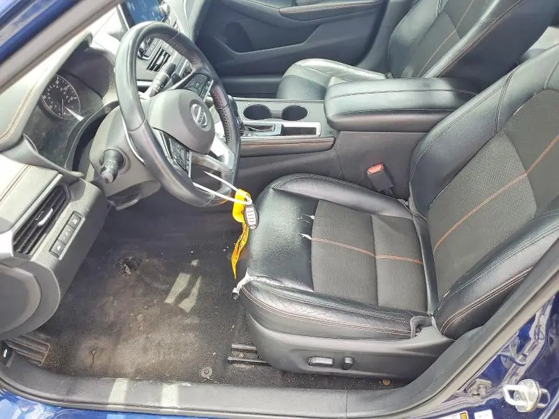 2019 NISSAN ALTIMA SR  