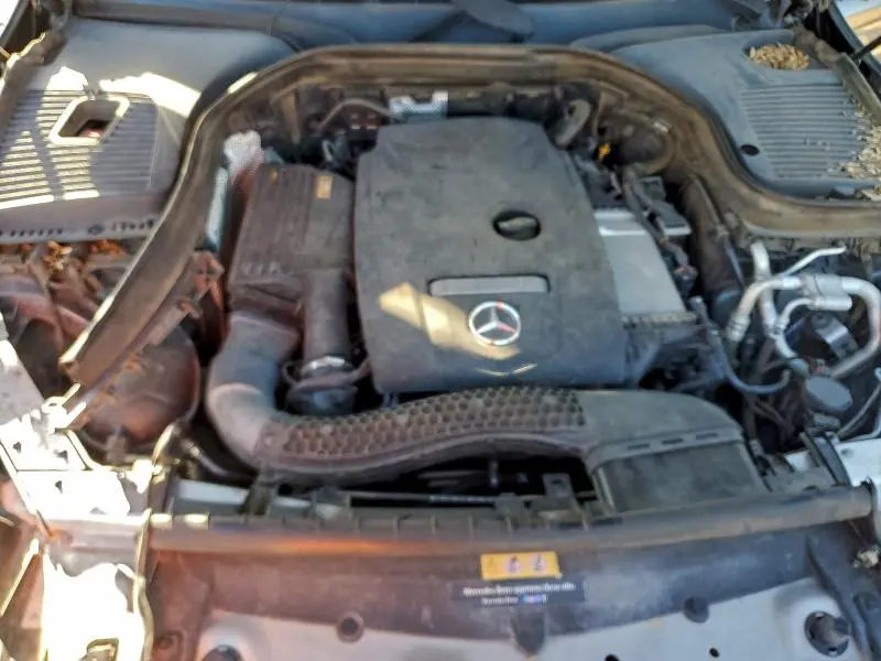 2017 MERCEDES-BENZ GLC 300  