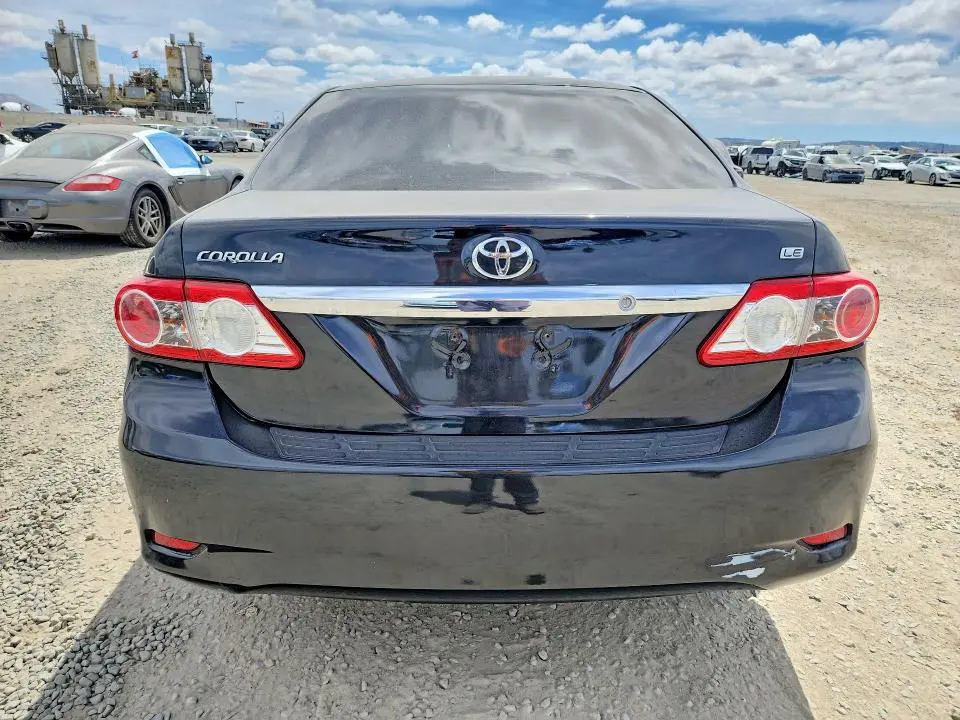 2012 TOYOTA COROLLA LE  
