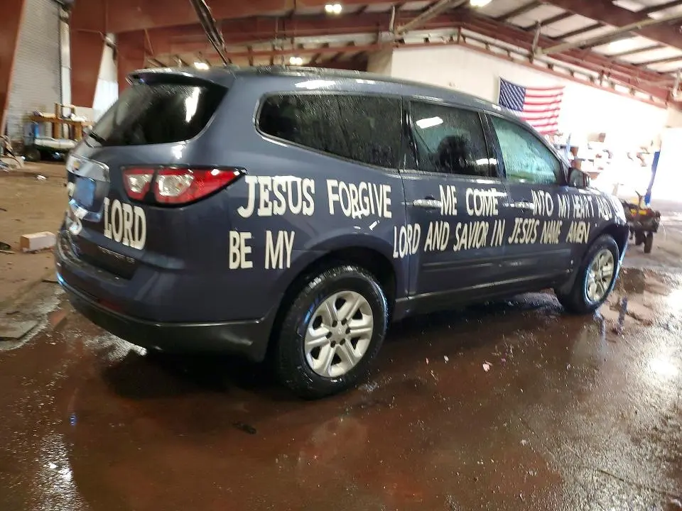 2014 CHEVROLET TRAVERSE LS  